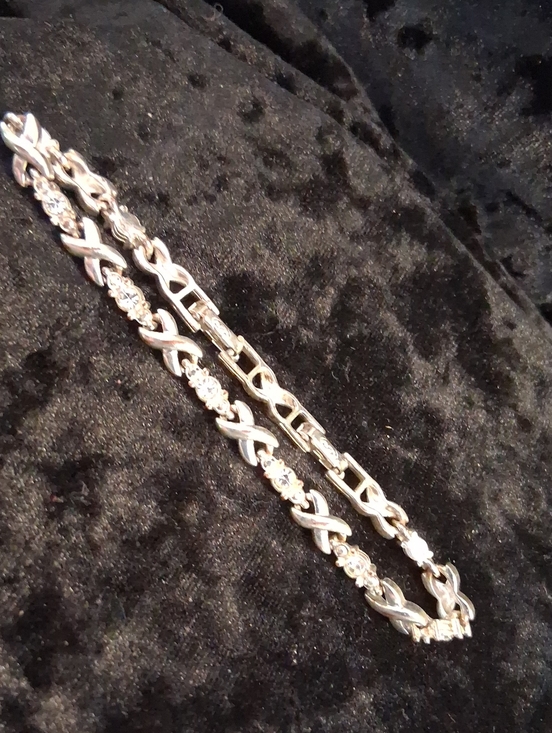Avon Jewelry - Avon Silver-Tone Linked Cris Cross Bracelet with Clear Crystal Accents